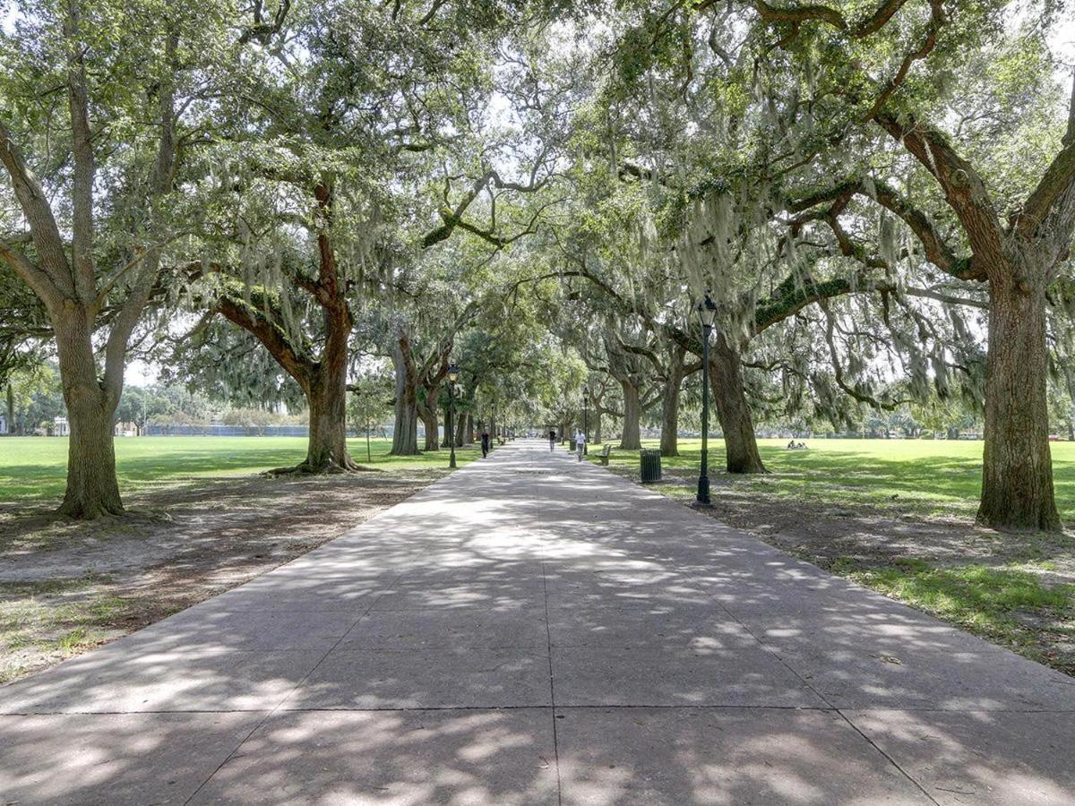 Parlor On Lafayette Villa Savannah Exterior foto